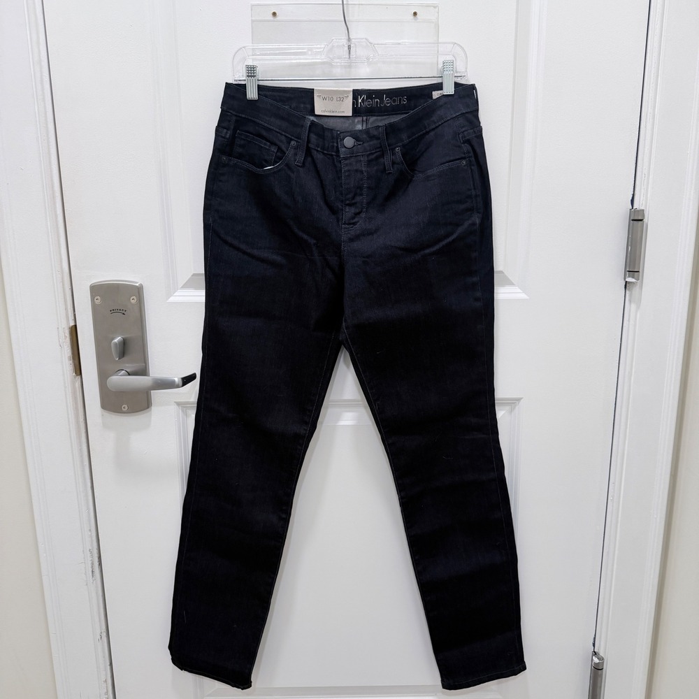 Calvin Klein Jeans Womens 10x32 Curvy Skinny Indigo Blue Denim NWT